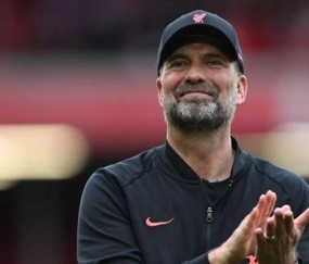 克洛普：两大伤员都已归训 我不会担心草皮的情况